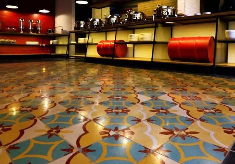 Fotos del hotel Namin Dago:  3