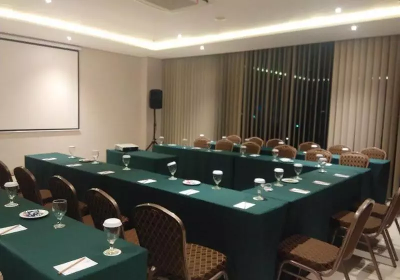 Fotos del hotel Pasar Baru Square:  7