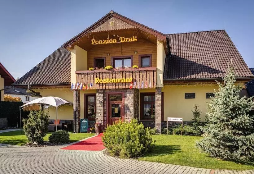 Fotos del hotel Penzion Drak:  11