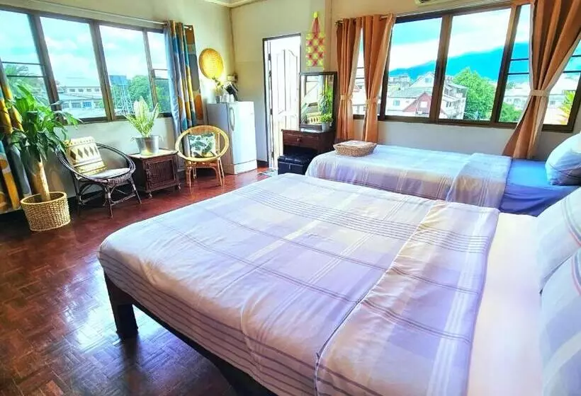 Fotos del hotel Bed And Terrace Guesthouse Chiang Mai:  18