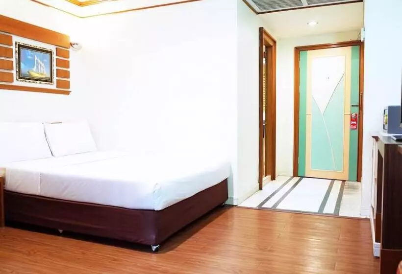 Fotos del hotel The Bavana Surawong Bangkok:  23