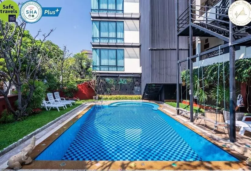 Chiang Mai Thai House,thapae
