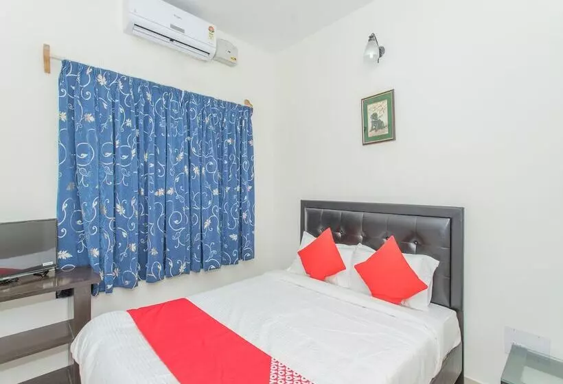 Fotos del hotel OYO 761 Hermitage Apartments:  25