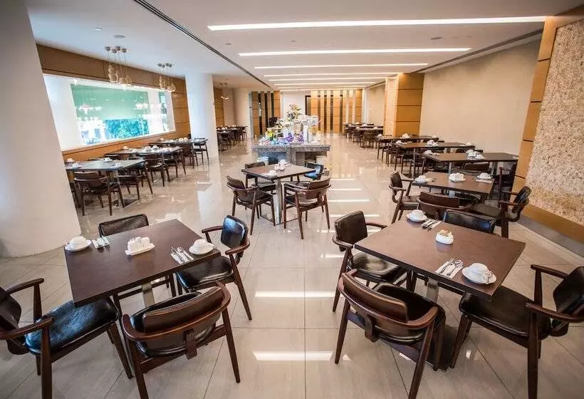 Fotos del hotel V8 Hotel Johor Bahru:  4