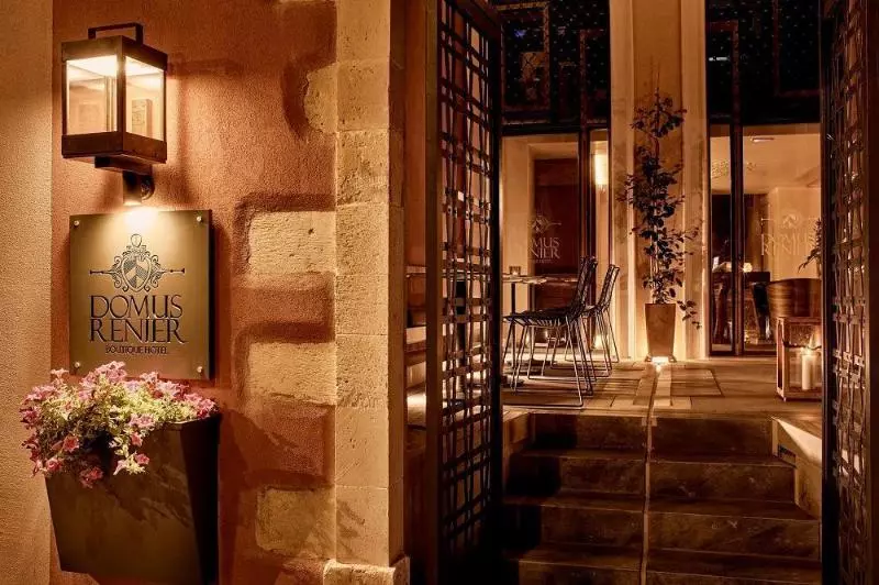 Fotos del hotel Domus Renier Boutique   Historic S Worldwide:  18