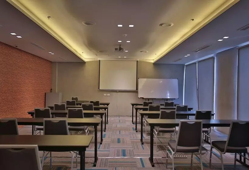 Fotos del hotel The B  Quezon City:  2