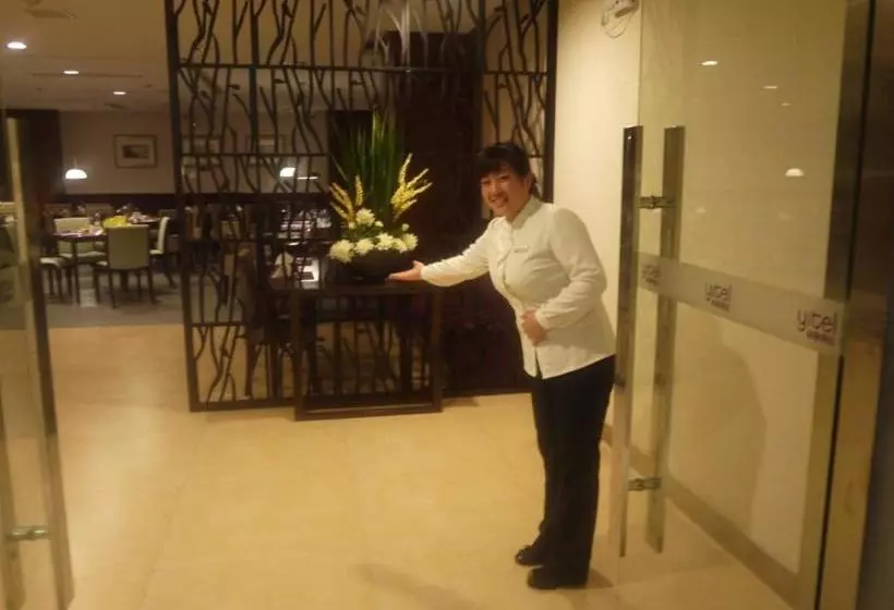 Fotos del hotel Yitel:  5