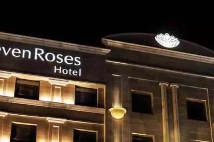 Fotos del hotel Seven Roses:  8