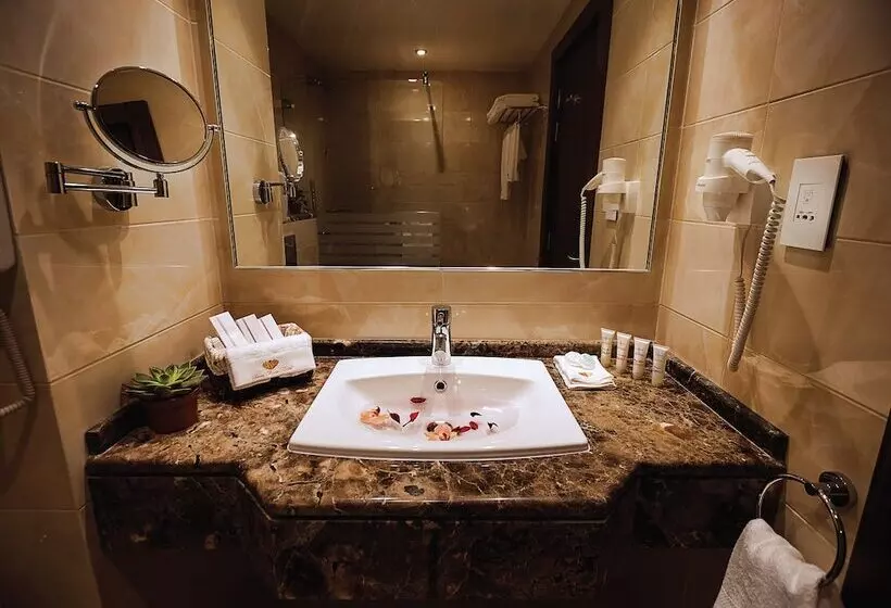 Fotos del hotel Seven Roses:  7