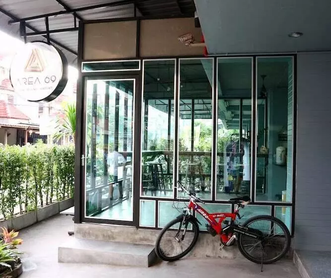 Fotos del hotel Area 69:  4