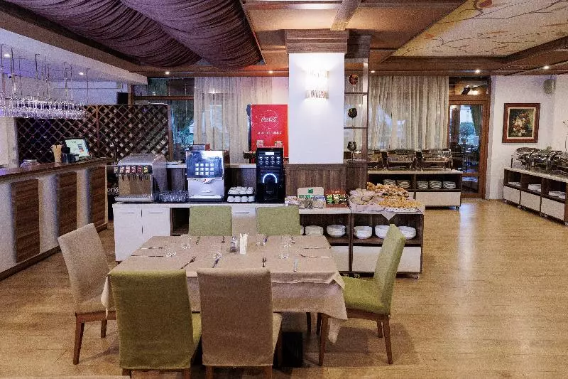 Fotos del hotel Green Wood Hotel & Spa  All Inclusive:  10