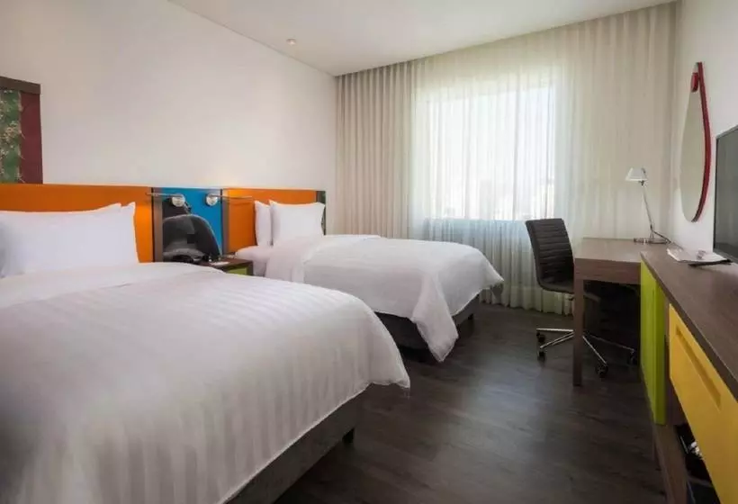 Fotos del hotel Hampton By Hilton Medellin:  2