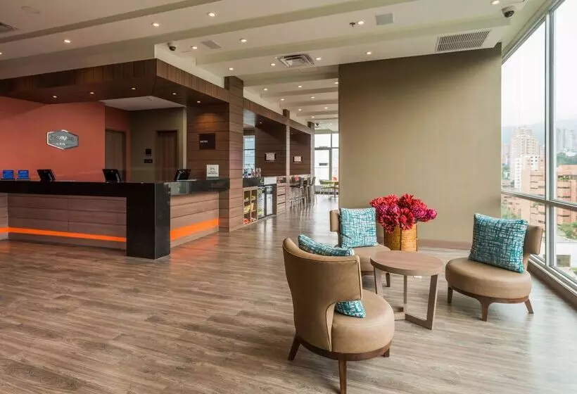 Fotos del hotel Hampton By Hilton Medellin:  3