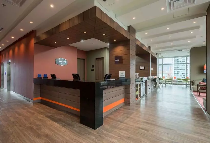 Fotos del hotel Hampton By Hilton Medellin:  12