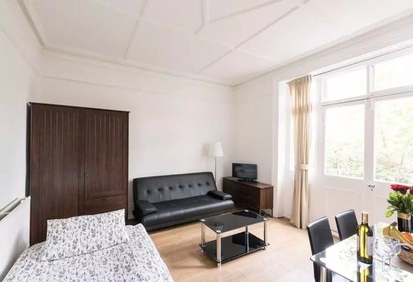 Fotos del hotel Kensington Apartments:  15
