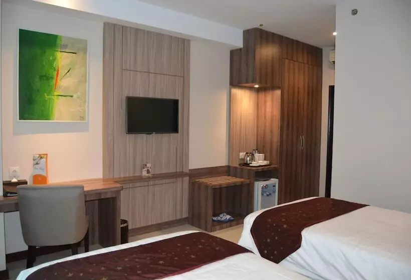 Fotos del hotel Tara Hotel Yogyakarta:  13