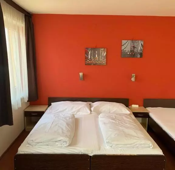 Fotos del hotel Agoston:  15