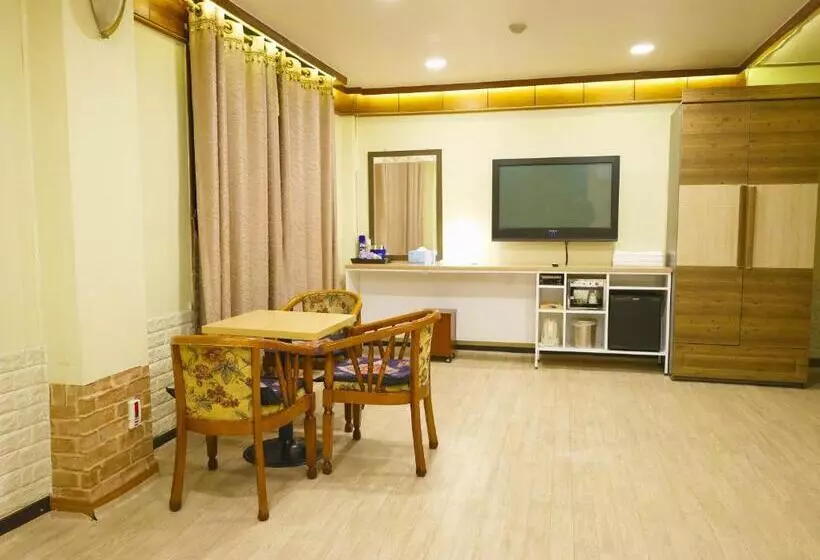 Fotos del hotel Andong Park:  25