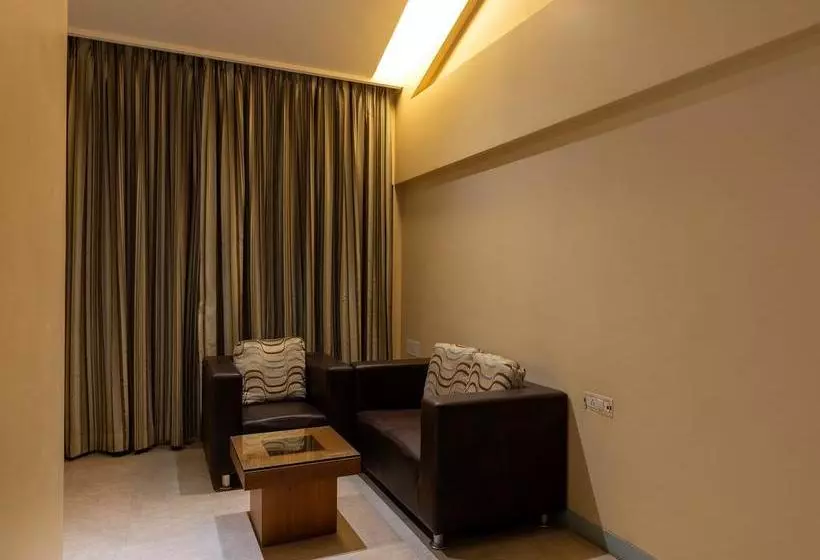 Fotos del hotel Treebo Guest House:  18
