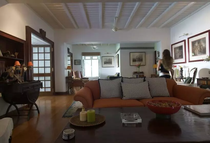 Le Colonial 1506  Exclusive Luxury Hideaway