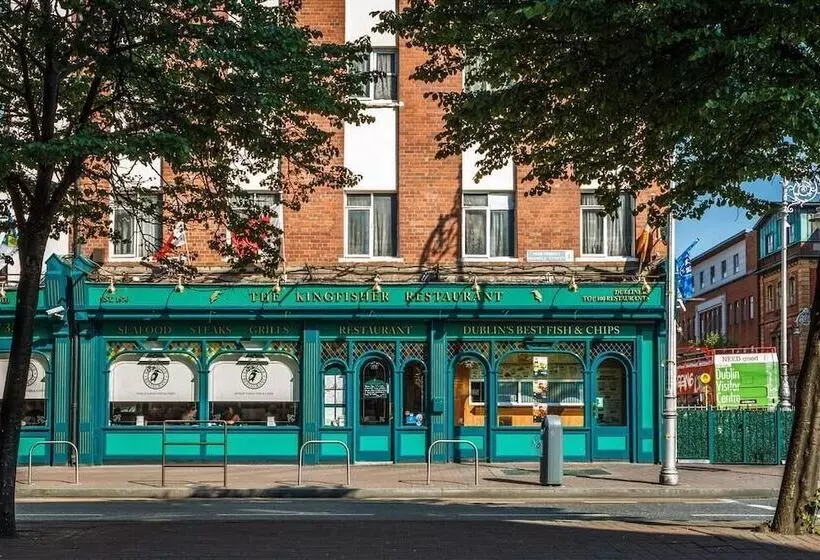 Kingfisher Townhouse