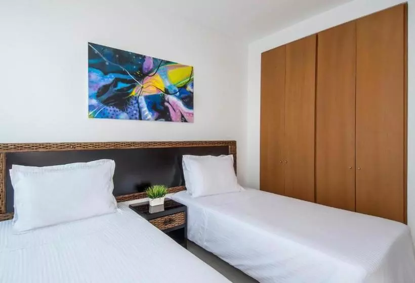 Fotos del hotel Travelers Orange Cartagena:  22