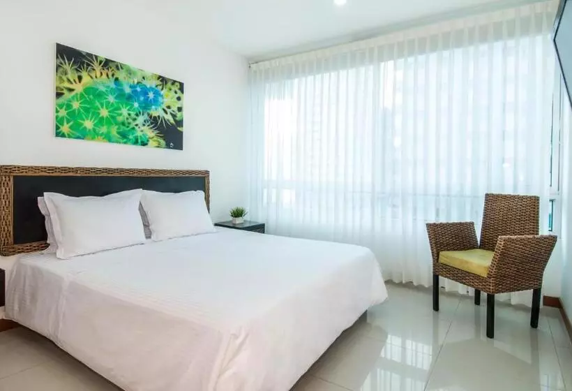 Fotos del hotel Travelers Orange Cartagena:  18