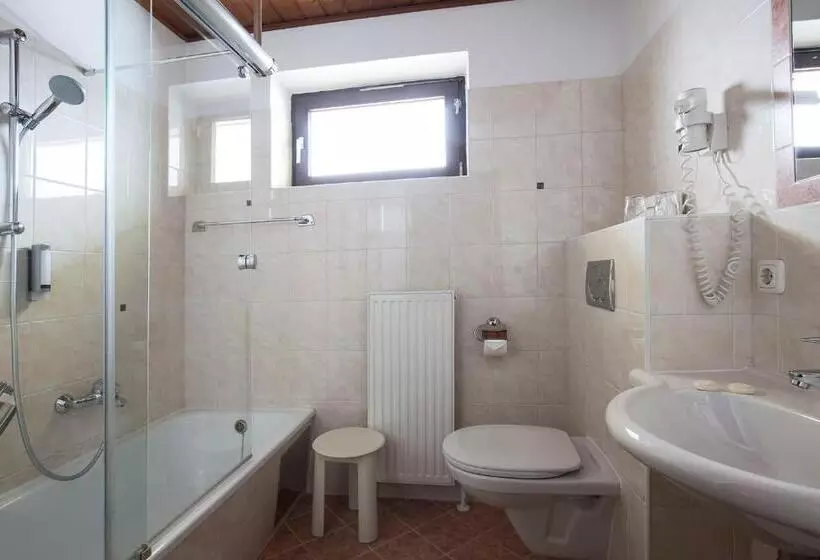 Fotos del hotel Landhotel Agathawirt:  6