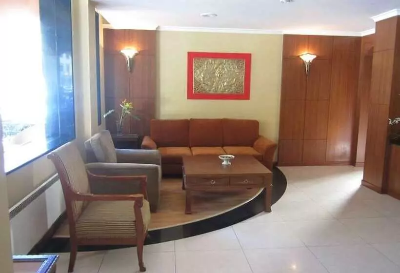 Fotos del hotel Jumolhari:  3
