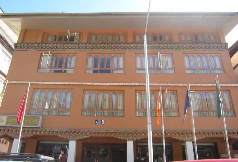 Jumolhari