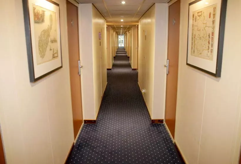 Fotos del hotel Onriver S   Ms Cezanne:  3