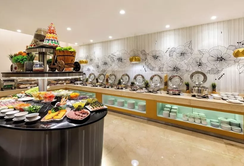 Fotos del hotel Royal Continental:  43