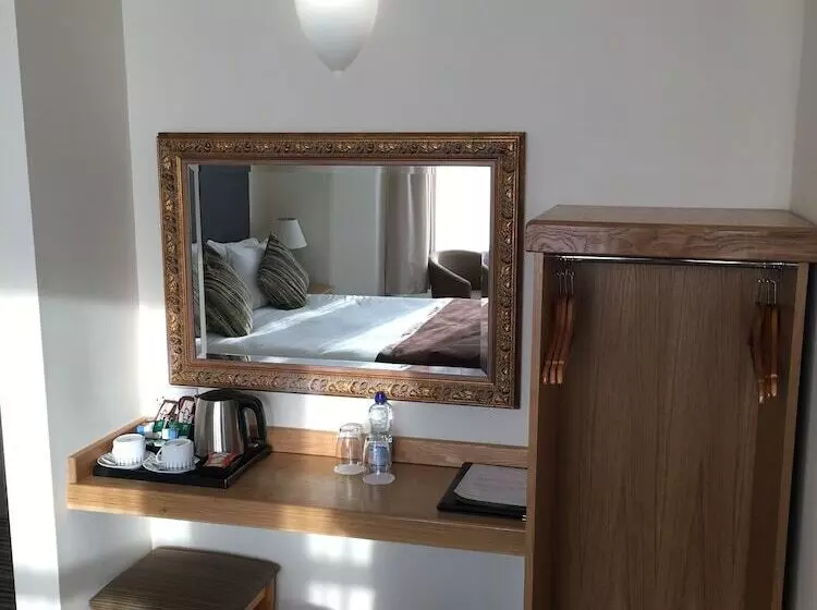 Fotos del hotel Wakefield Limes:  10