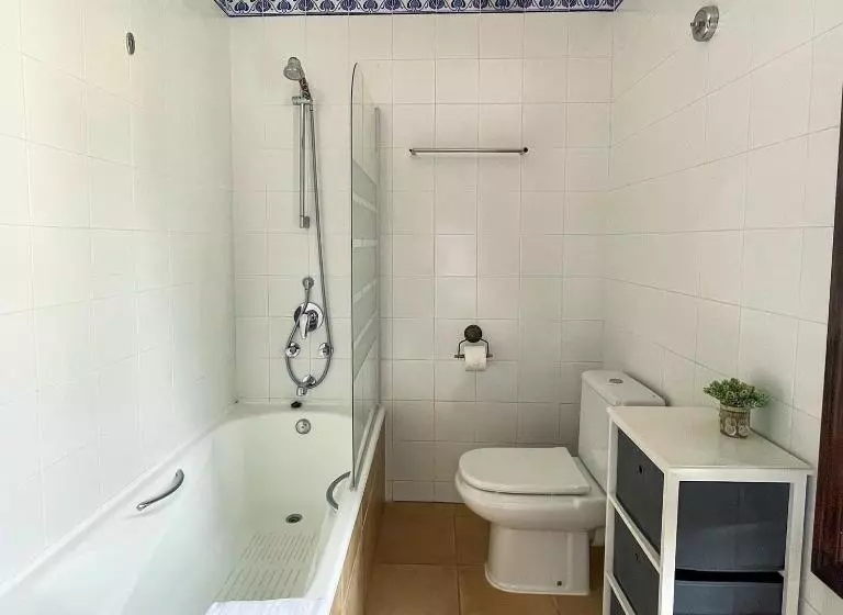 Fotos del hotel El Nido Alaro:  24