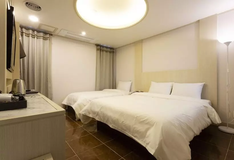 Fotos del hotel Tirol:  21