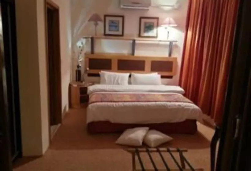 Fotos del hotel Renad:  17
