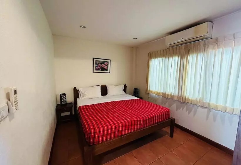 Kata View Guest House