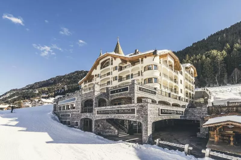 Fotos del hotel Schlosshotel Ischgl:  10