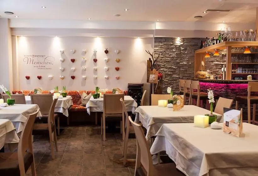 Fotos del hotel Am Dorfplatz Suites - Adults Only:  13