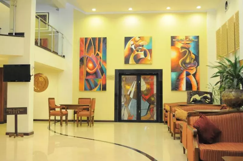 Fotos del hotel Royal Court:  2