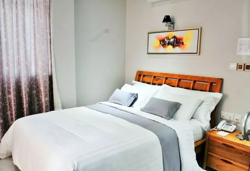 Fotos del hotel Airport Comfort Inn Premium:  15