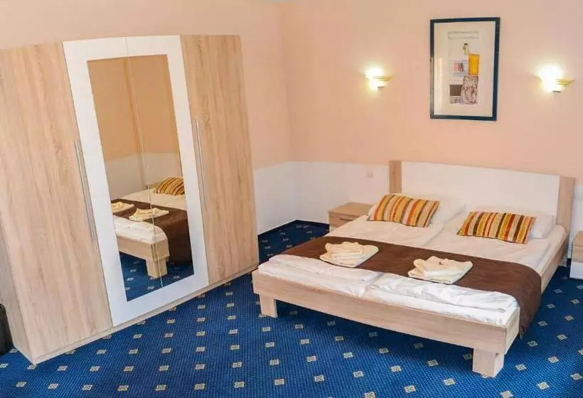 Fotos del hotel Garni  Tatramonti:  7