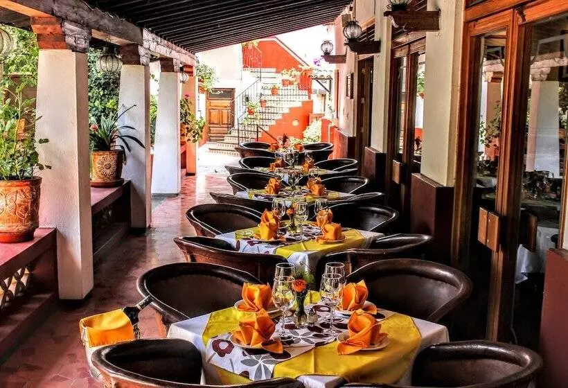 Fotos del hotel Embajadoras:  3