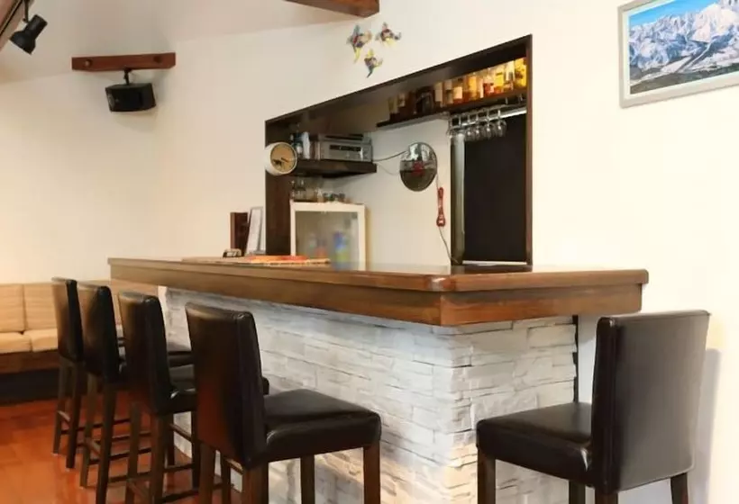 Fotos del hotel Bears Den Mountain Lodge:  4