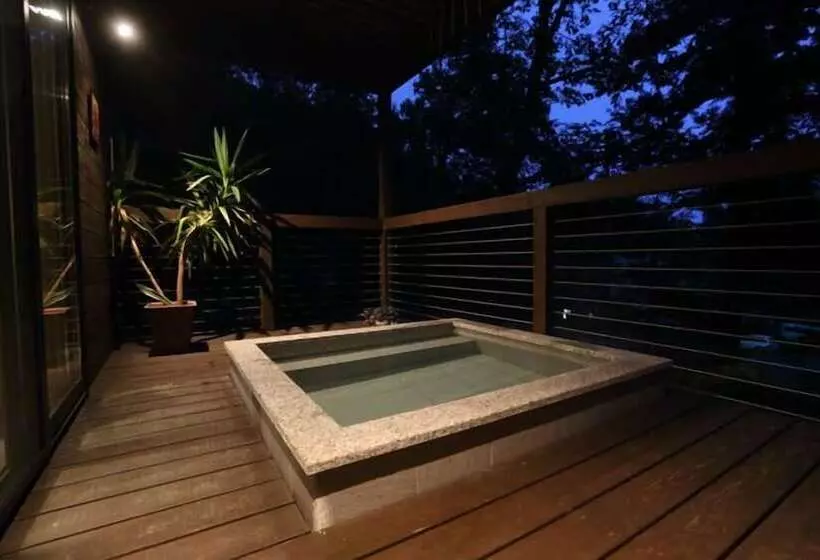 Fotos del hotel Bears Den Mountain Lodge:  12