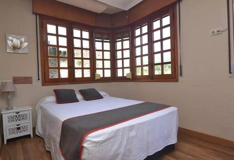 Fotos del hotel Hostería El Bodegón De Gredos:  24