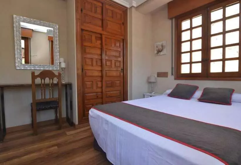 Fotos del hotel Hostería El Bodegón De Gredos:  20