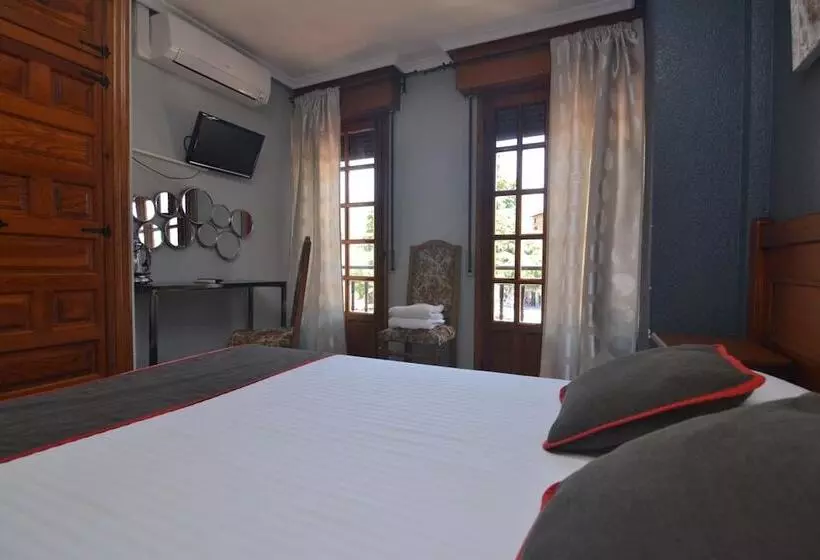 Fotos del hotel Hostería El Bodegón De Gredos:  23