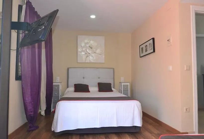 Fotos del hotel Hostería El Bodegón De Gredos:  22