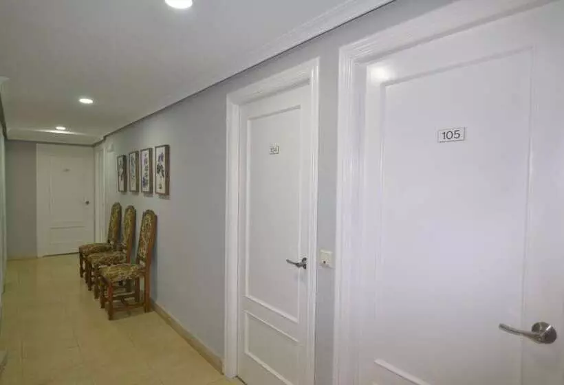Fotos del hotel Hostería El Bodegón De Gredos:  25